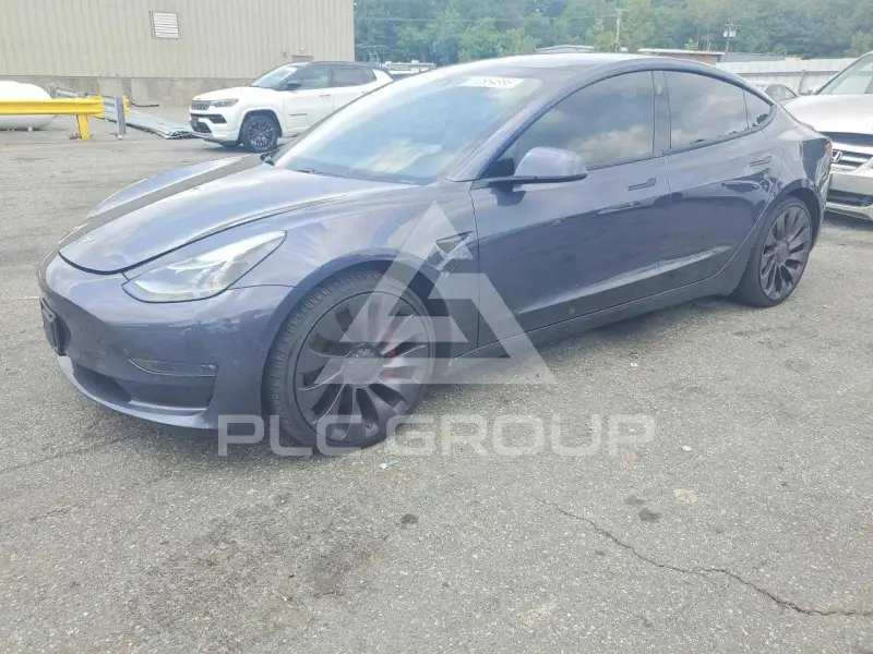 2021 Tesla Model 3 фото