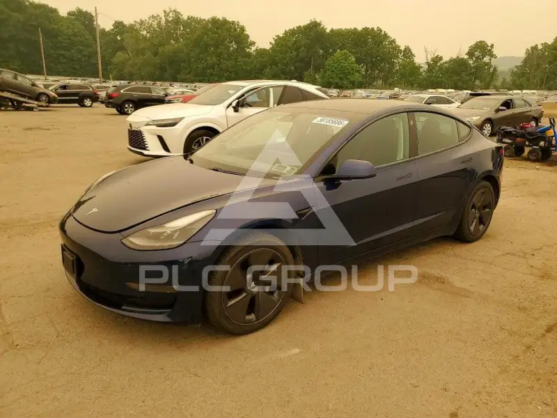 2021 Tesla Model 3 фото