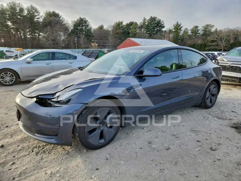 2021 Tesla Model 3 фото