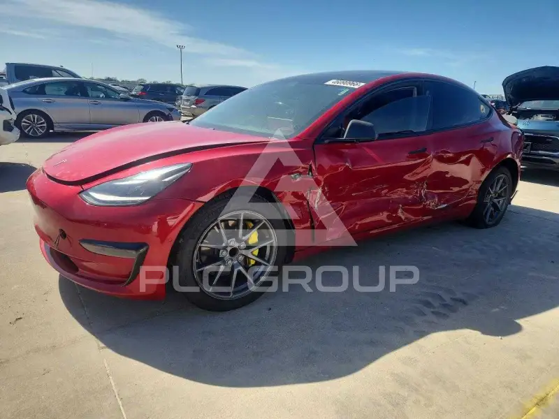 2021 Tesla Model 3 фото