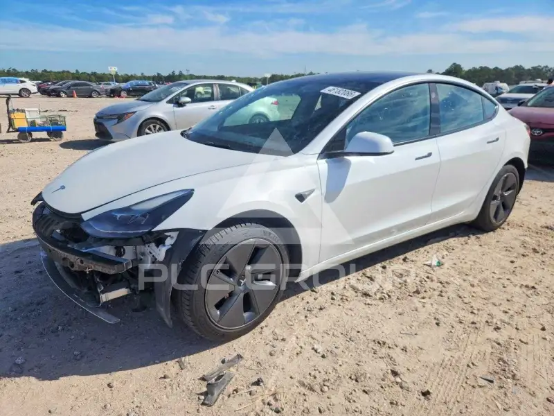 2021 Tesla Model 3 фото