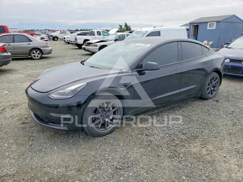 2021 Tesla Model 3 фото