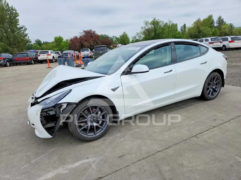 2021 Tesla Model 3 фото