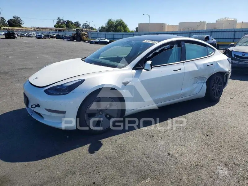 2021 Tesla Model 3 фото