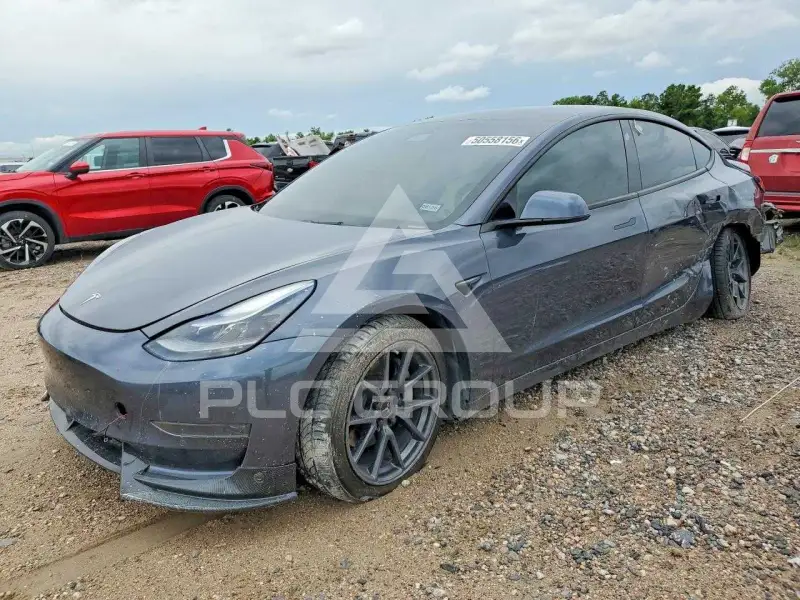 2021 Tesla Model 3 фото