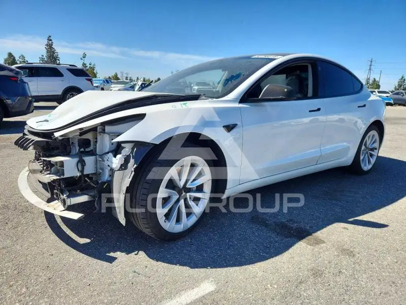 2021 Tesla Model 3 фото
