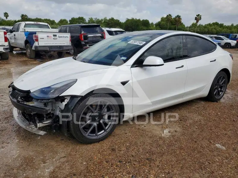 2021 Tesla Model 3 фото
