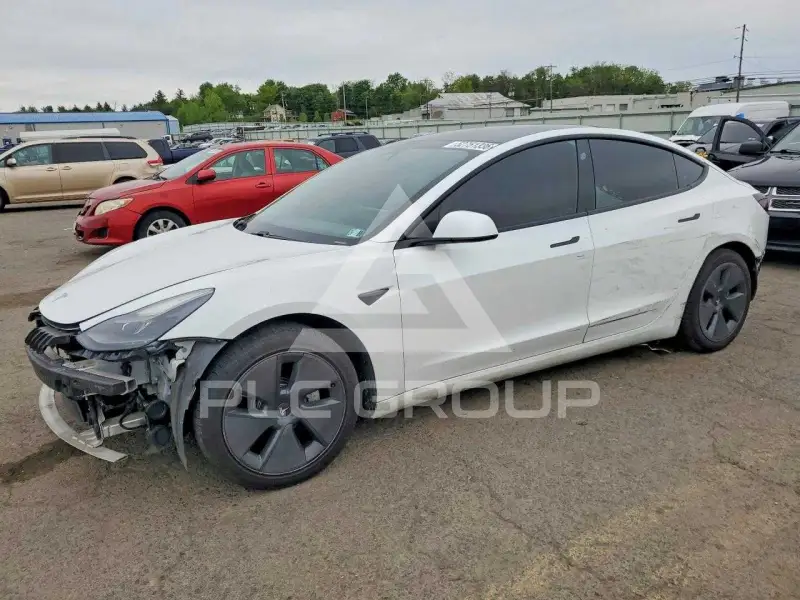 2021 Tesla Model 3 фото
