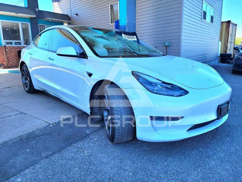 2021 Tesla Model 3 фото