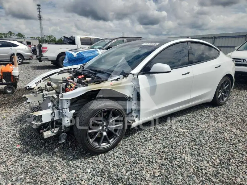 2021 Tesla Model 3 фото