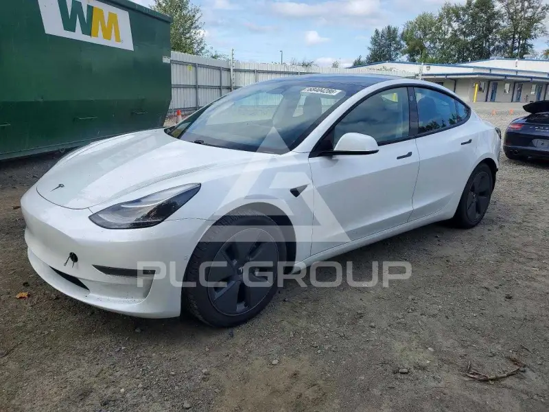 2021 Tesla Model 3 фото