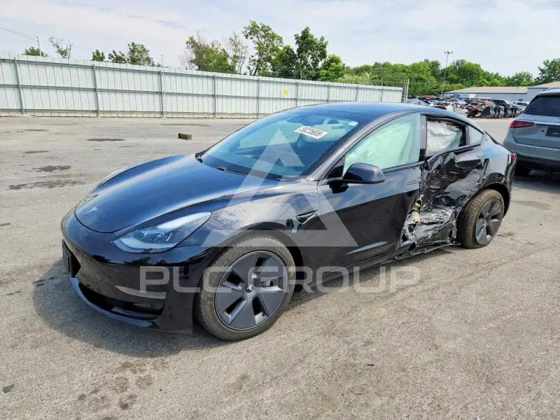 2021 Tesla Model 3 photo