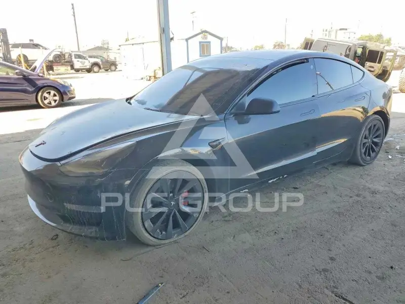 2021 Tesla Model 3 фото