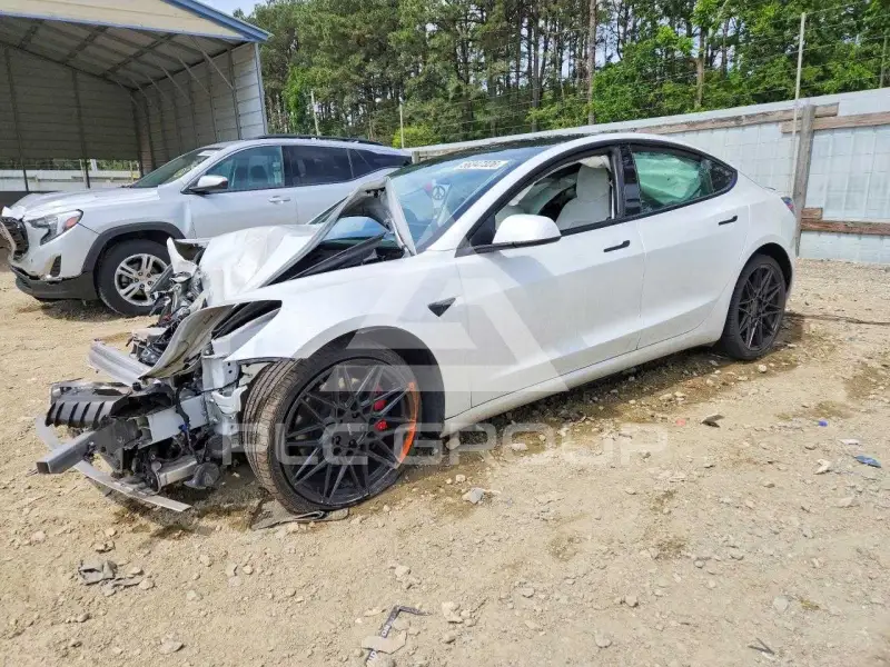 2021 Tesla Model 3 фото