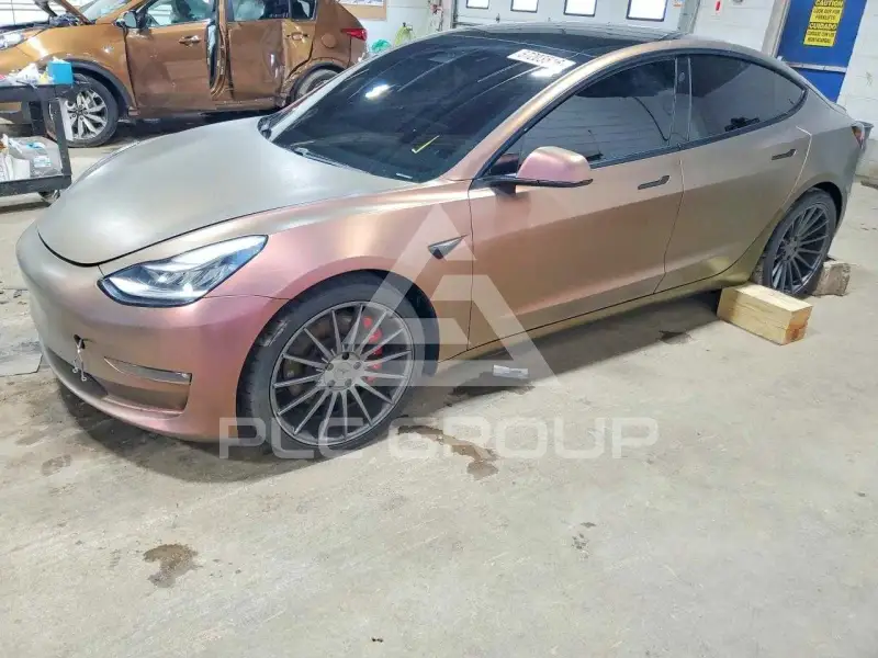 2021 Tesla Model 3 photo