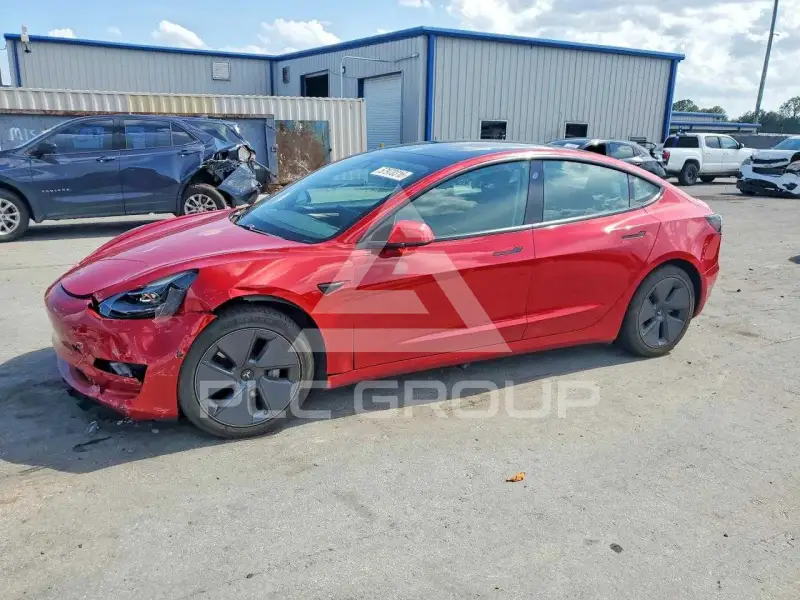 2021 Tesla Model 3 фото