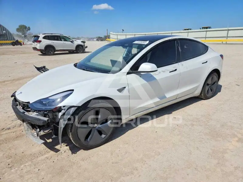 2021 Tesla Model 3 фото