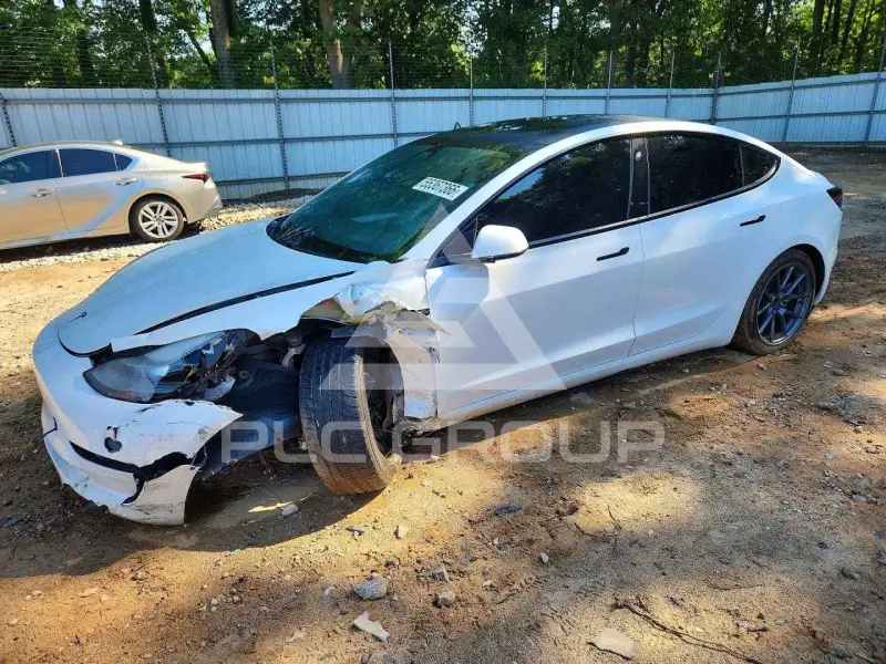 2021 Tesla Model 3 photo