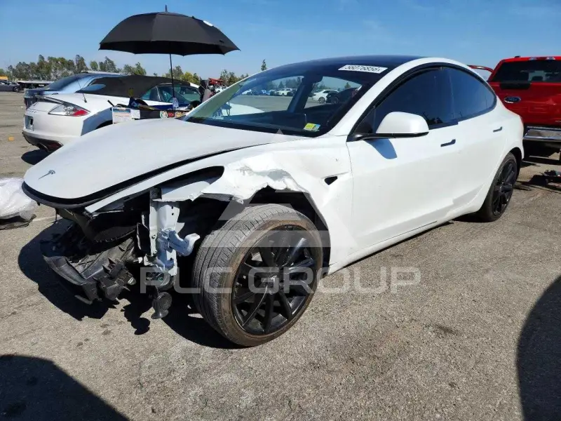 2021 Tesla Model 3 фото