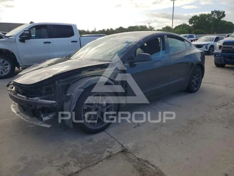 2021 Tesla Model 3 photo