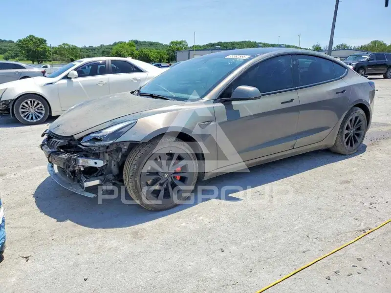 2021 Tesla Model 3 фото