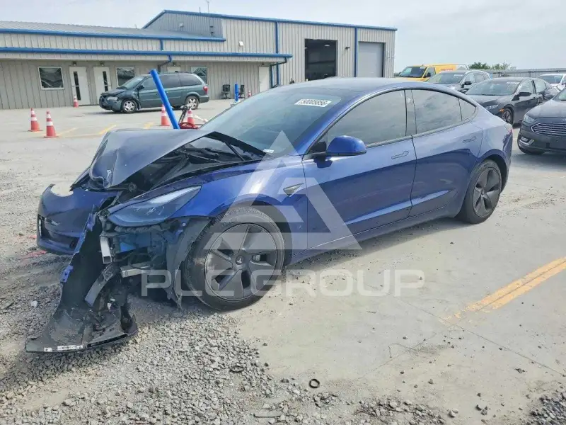 2021 Tesla Model 3 photo