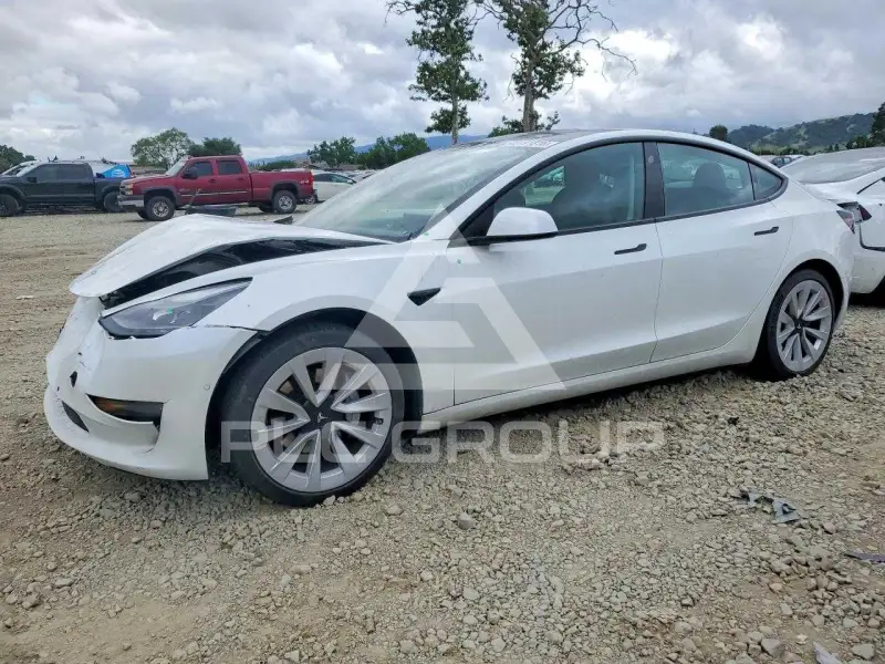 2021 Tesla Model 3 фото
