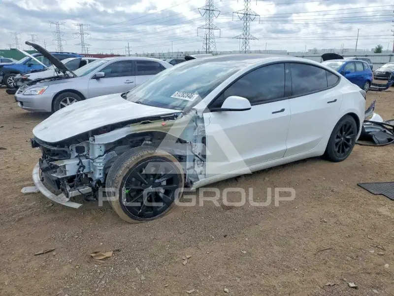 2021 Tesla Model 3 фото