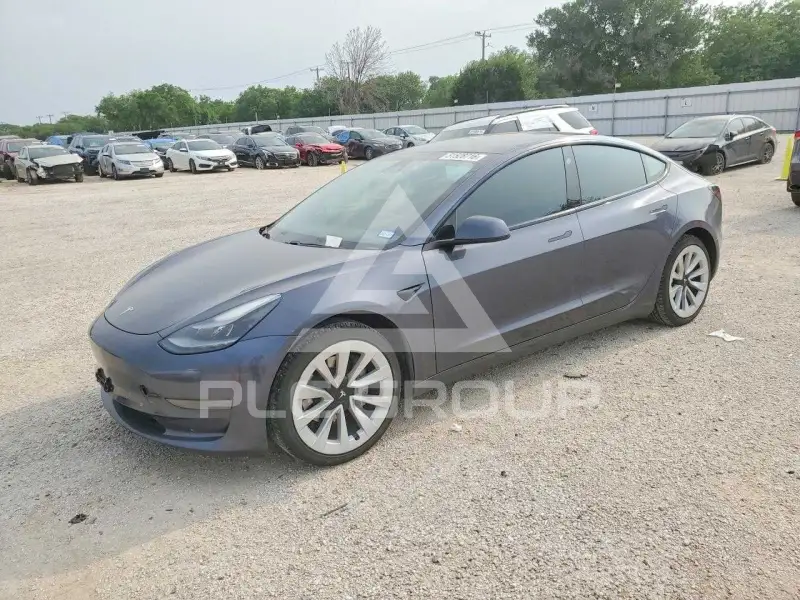 2021 Tesla Model 3 фото