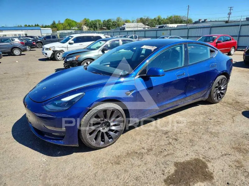 2021 Tesla Model 3 фото