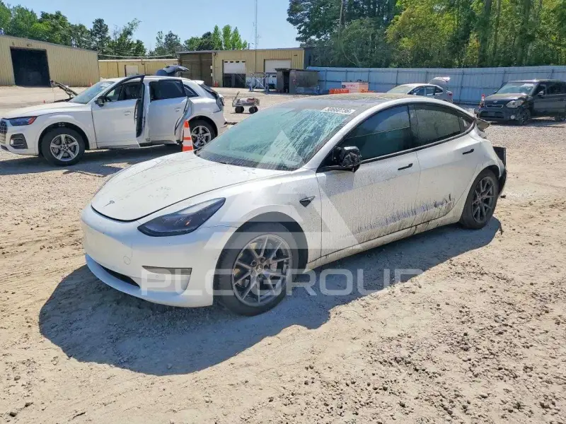 2021 Tesla Model 3 фото