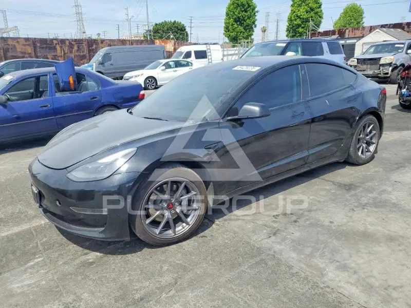 2021 Tesla Model 3 фото