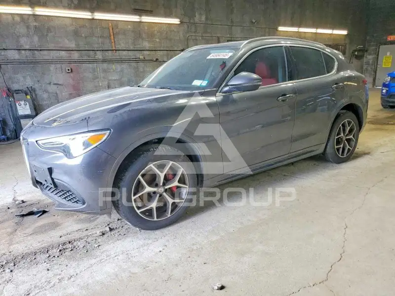 2021 Alfa Romeo Stelvio фото