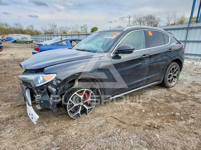 2021 Alfa Romeo Stelvio photo
