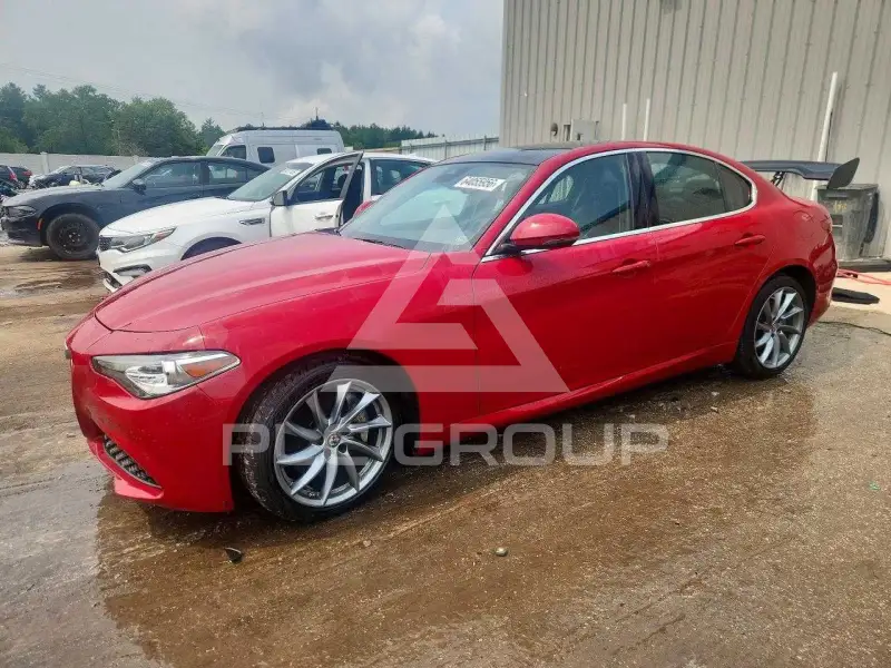 2021 Alfa Romeo Giulia photo