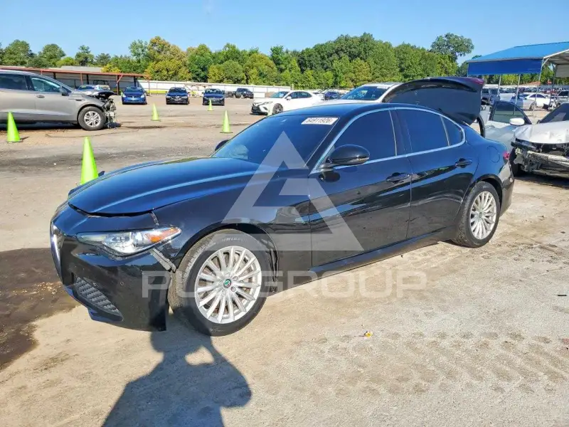 2021 Alfa Romeo Giulia photo