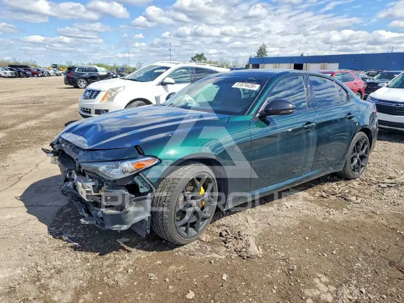 2021 Alfa Romeo Giulia photo