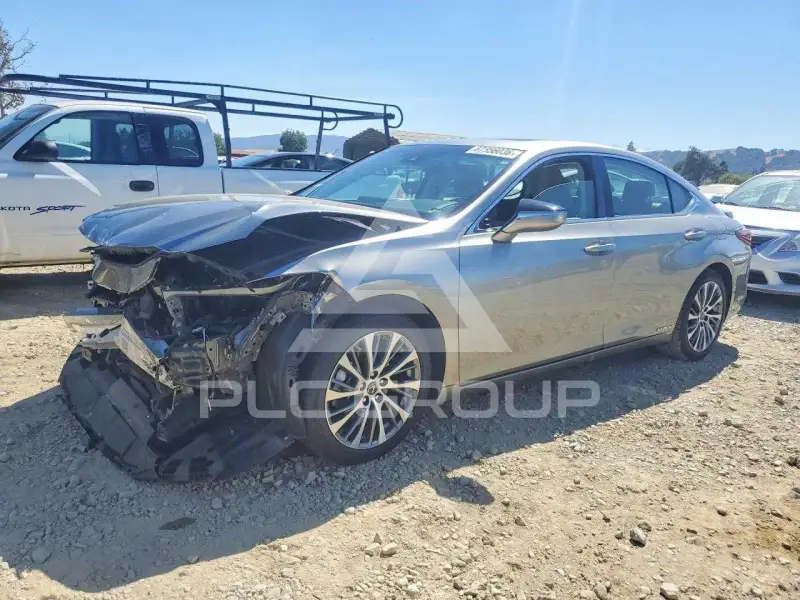 2021 Lexus ES фото