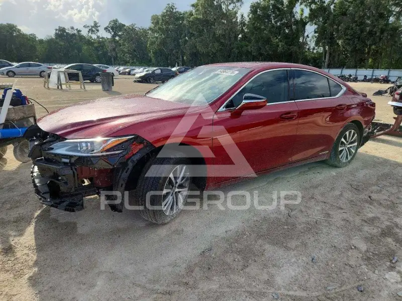 2021 Lexus ES300 фото