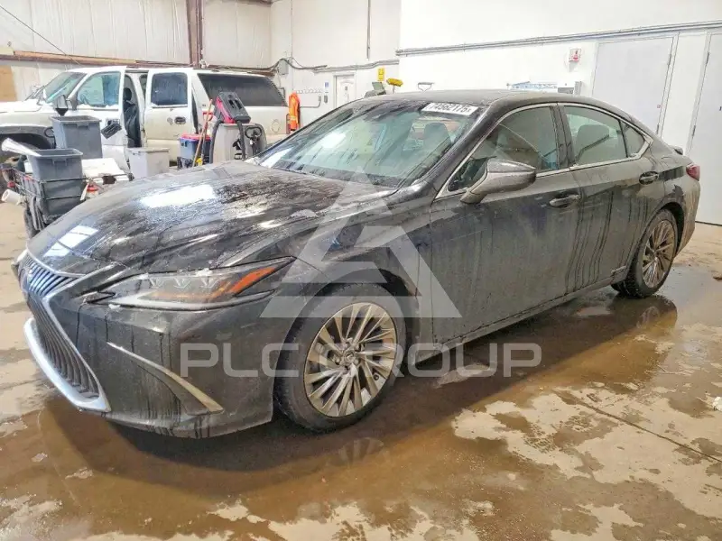 2021 Lexus ES300 фото