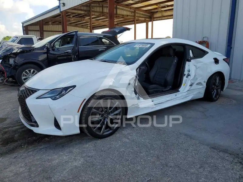 2021 Lexus RC300 фото