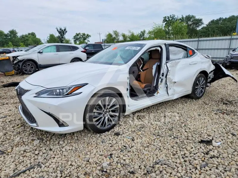 2021 Lexus ES250 фото