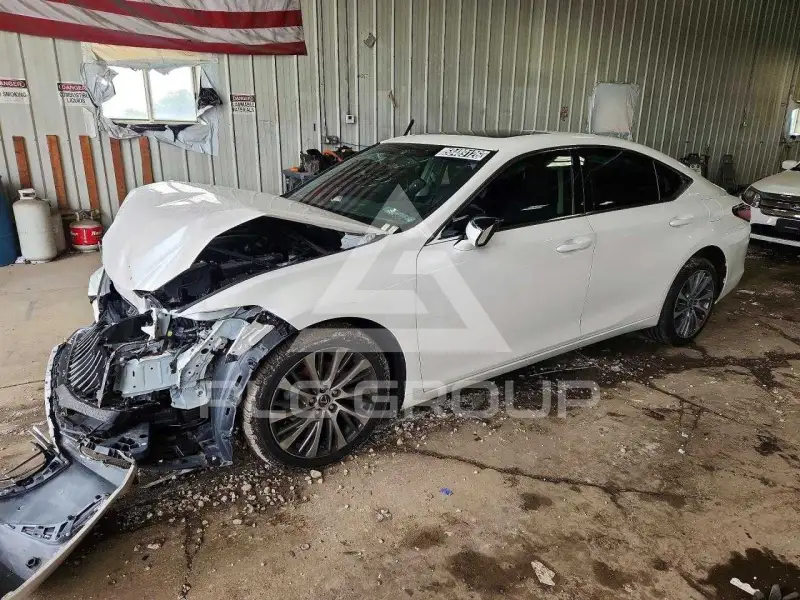 2021 Lexus ES250 фото