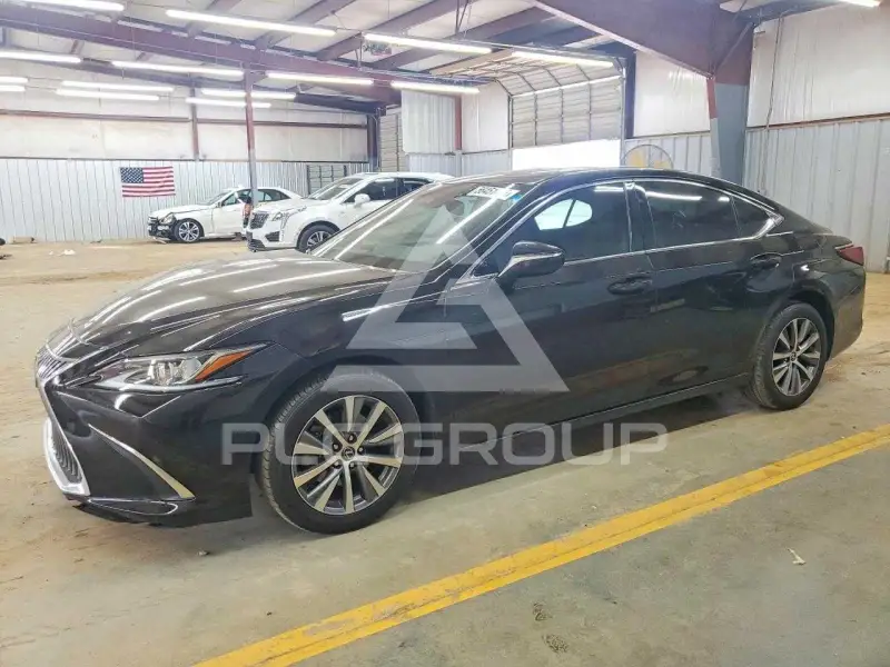 2021 Lexus ES250 фото