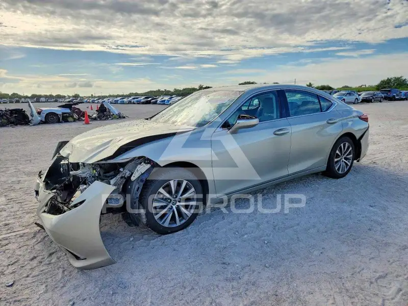 2021 Lexus ES350 фото