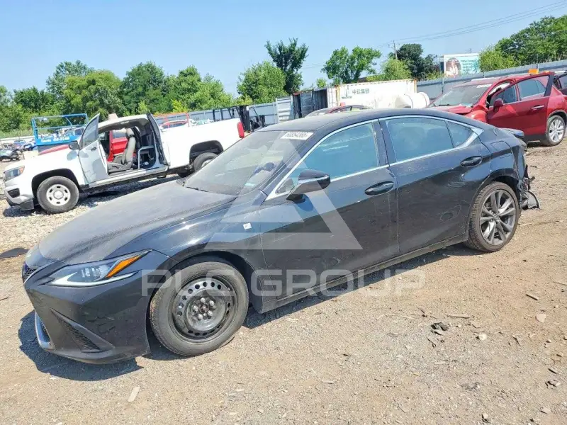 2021 Lexus ES350 фото