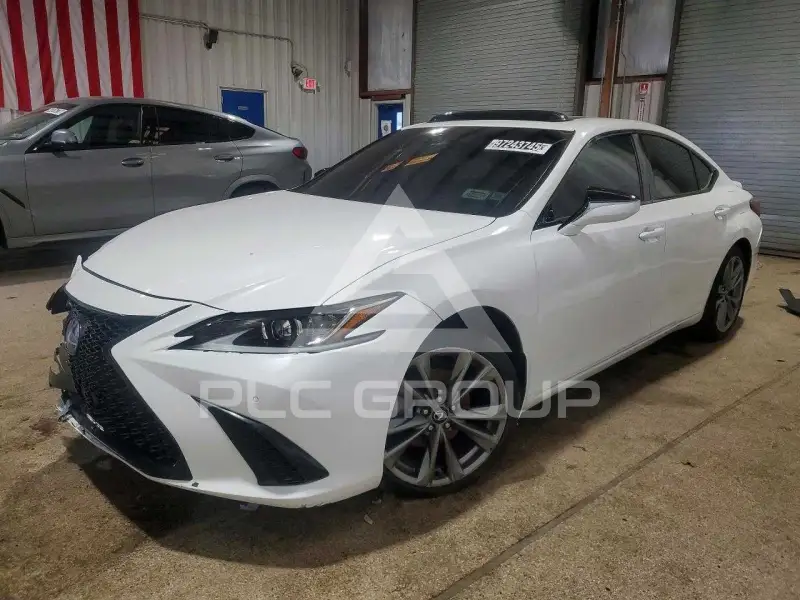 2021 Lexus ES350 фото