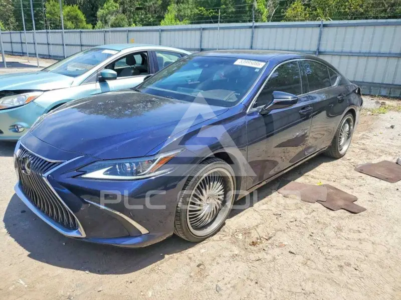 2021 Lexus ES350 photo