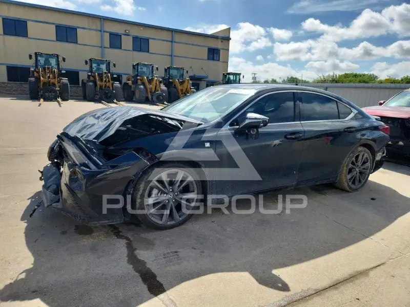 2021 Lexus ES350 photo