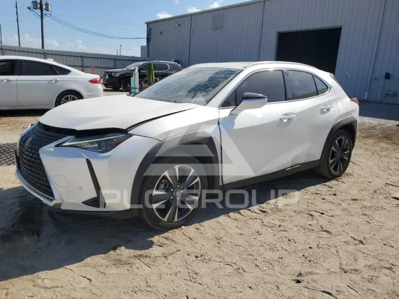 2021 Lexus UX200 фото